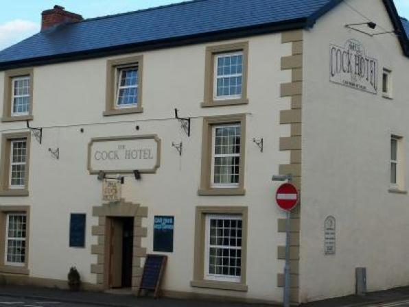 The Cock Hotel Bronllys Esterno foto